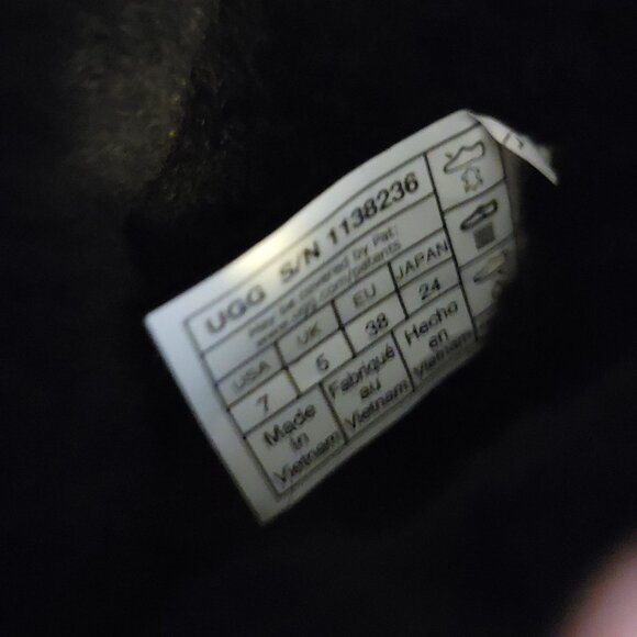 NEW UGG Naiyah Boots Womens 7 Black Suede Wool Shearling Cozy Fur Winter - Picture 9 of 9